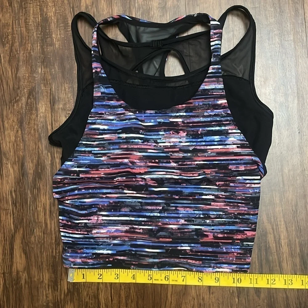 Lululemon Break Free Tank *Nulux Hinshu Alpine White Multi / Black Size 6